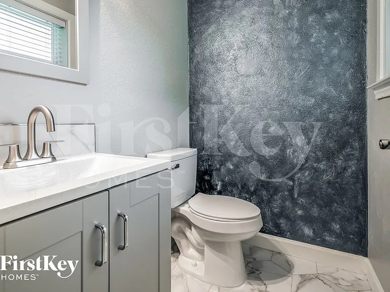 1105 Quebec Dr — Photo 14