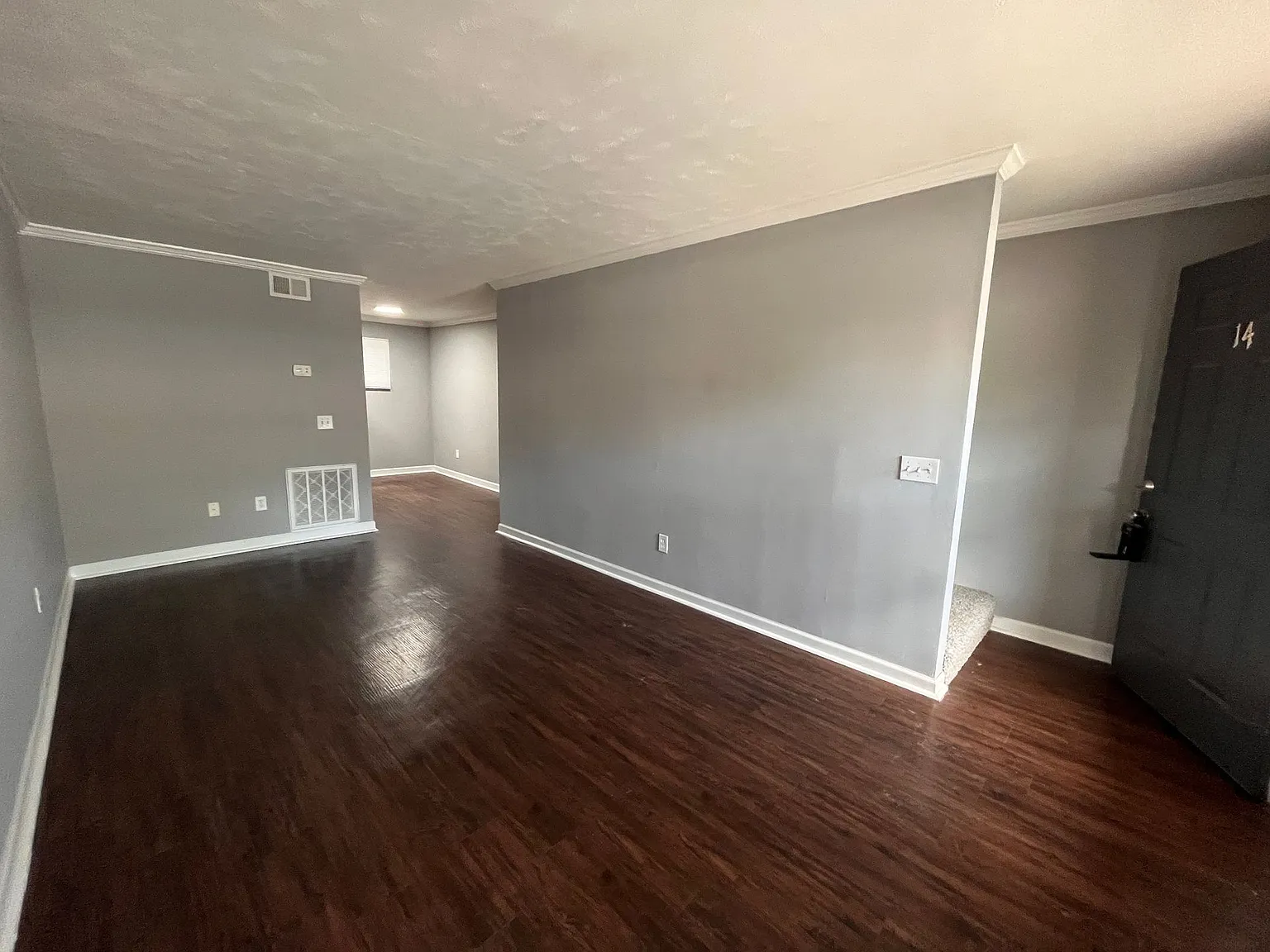 Moreland Drive Apartments — Photo 2
