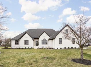 4541 Roxbury Dr, Pittsboro, IN 46167