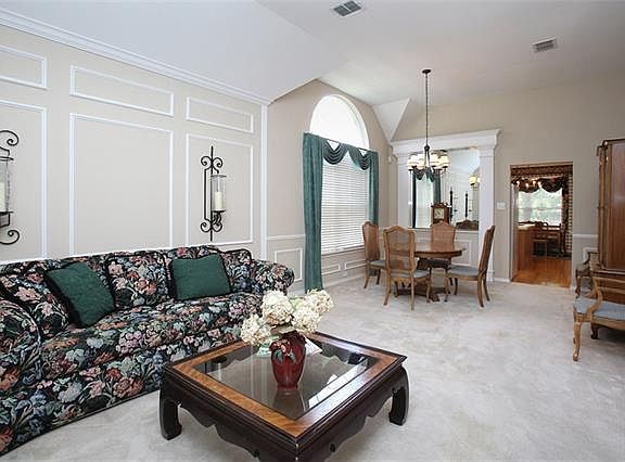 2nd image of 4203 English Ivy Dr