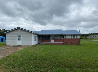 104 Meadow Brook Dr, Sweetwater, TN 37874