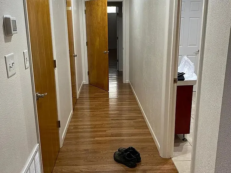 111 N Main St — Photo 7
