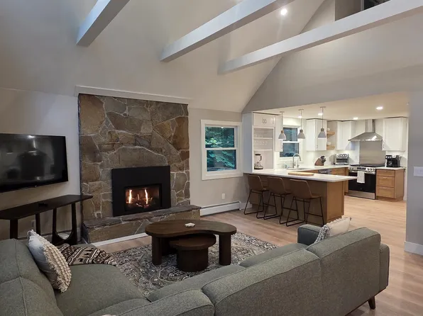 373 Tanglewood Drive, Killington, VT 05751