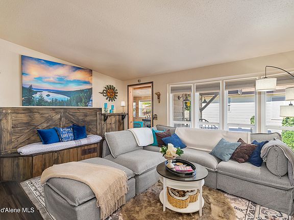 5th image of 2043 W Lady Anne Way