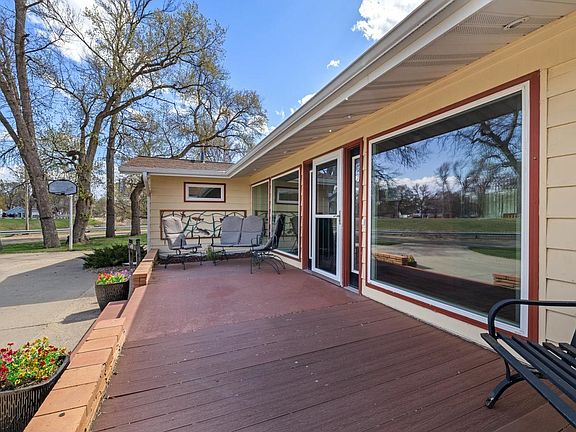 3rd image of 429 Cedon Dr