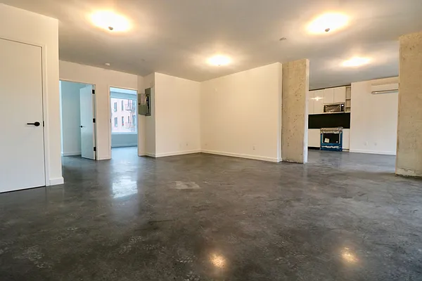 Rented by Compass | media 55