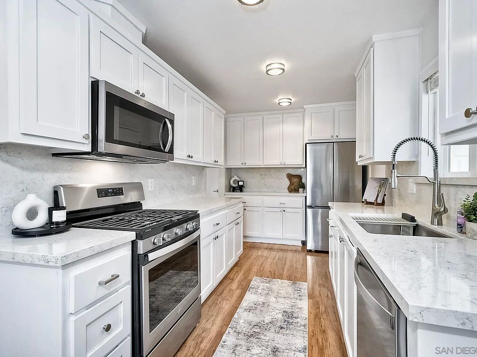 1st image of 3590 Mira Pacific Dr