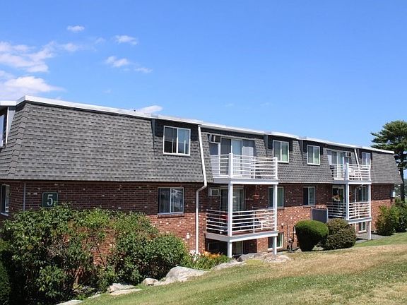 2nd image of 145 Essex Ave APT 509