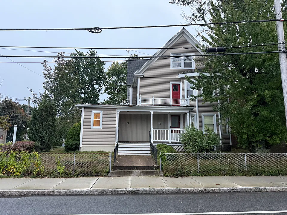 119 Billings Rd #119