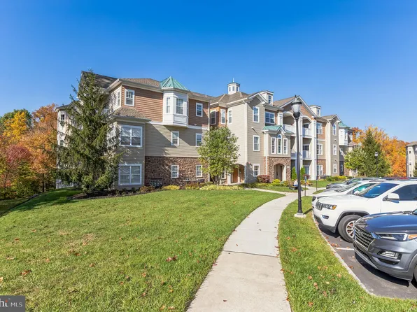 3000 Village Way #3406, Boothwyn, PA 19061