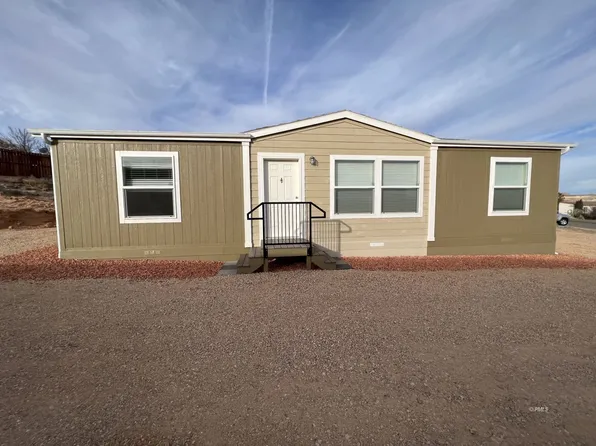 372 N Wahweap Dr, Page, AZ 86040
