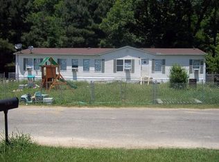 140 Upland Dr, Vicksburg, MS 39180