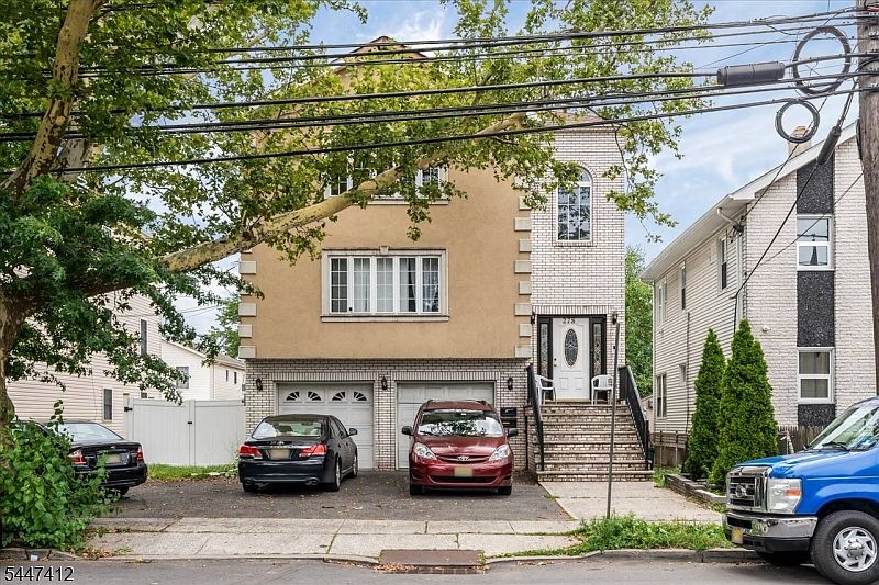1st image of 278 Hillside Ave