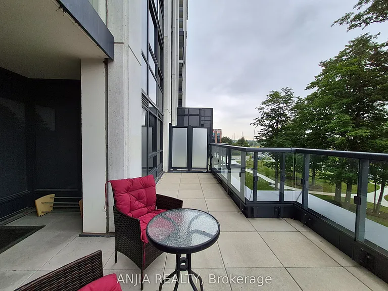 8 Cedarland Dr #321 — Photo 25