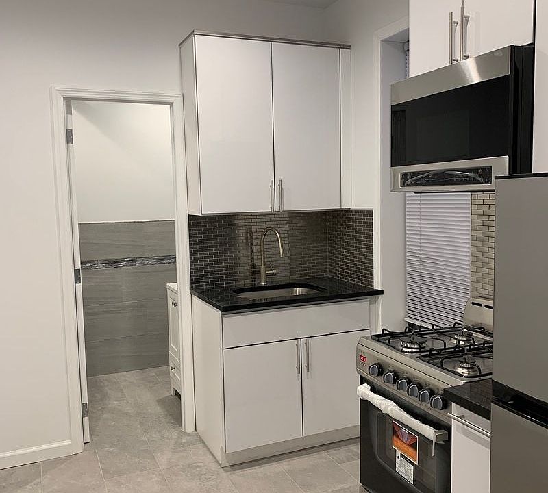 1st image of 25-71 31st St #4