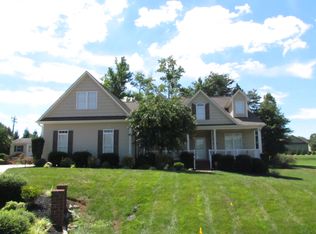 100 Hush Hickory Trce, Reidsville, NC 27320