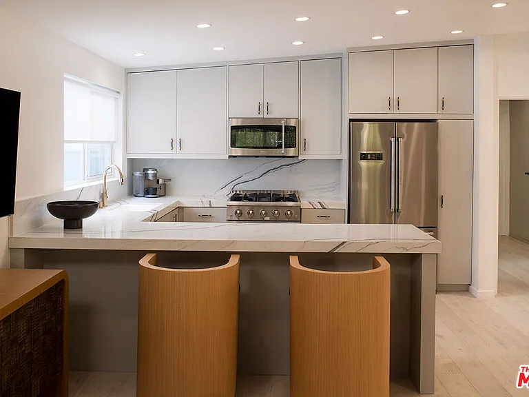 8917 Cynthia St #2 — Photo 11