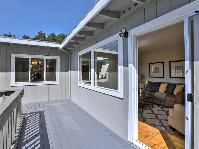1144 Valencia Way — Photo 16