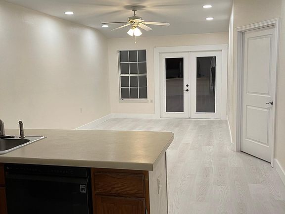 2nd image of 2304 Shoal Creek Dr