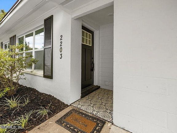 3rd image of 2203 Bourget Dr #3