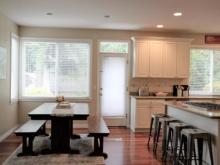3405 259th Ct SE — Photo 11