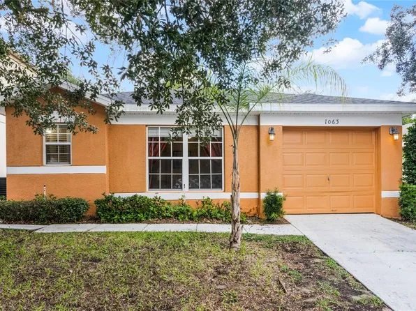 1063 Royal Ridge Dr, Davenport, FL 33896