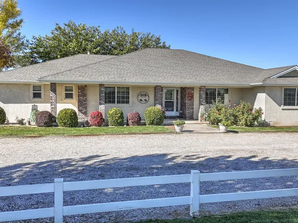 1972 Strasdin Ln, Fallon, NV 89406