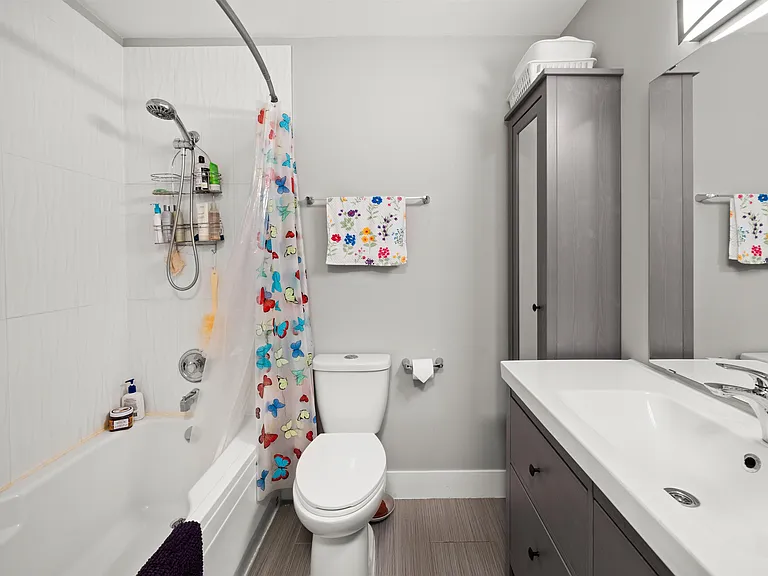 630 Roche Point Dr #317 — Photo 7