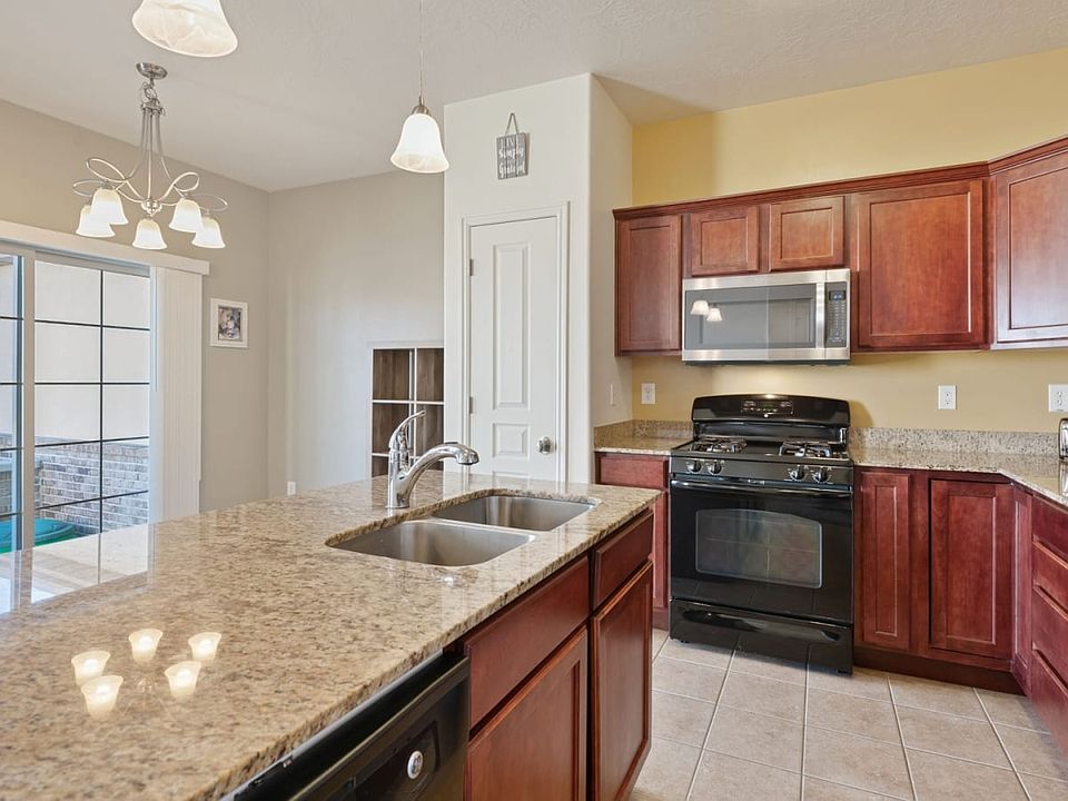 yu✩.* 7837 Sunny Vista Rd, Joshua Tree, CA 92252 | Zillow