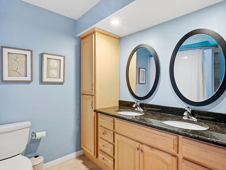 555 Banyan Tree Ln E #410 — Photo 15