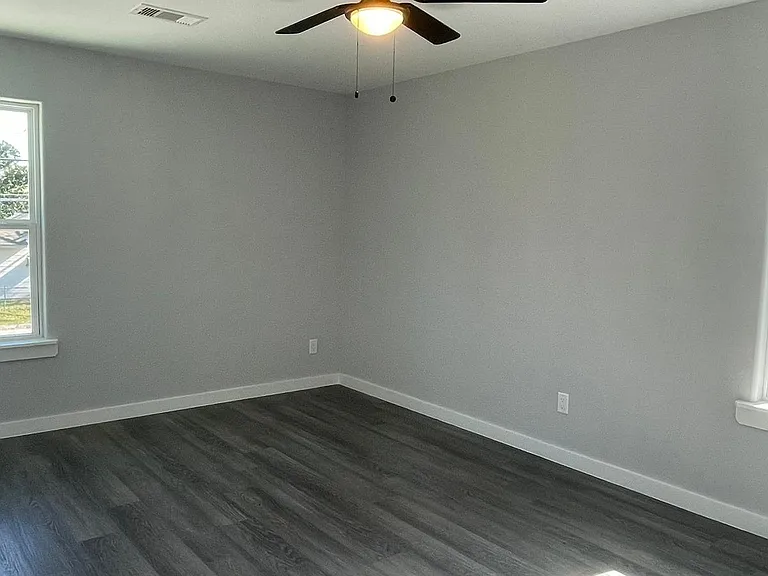 6011 Wedgefield St #B — Photo 11