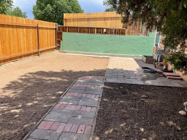 1612 Coal Ave SE, Albuquerque, NM 87106