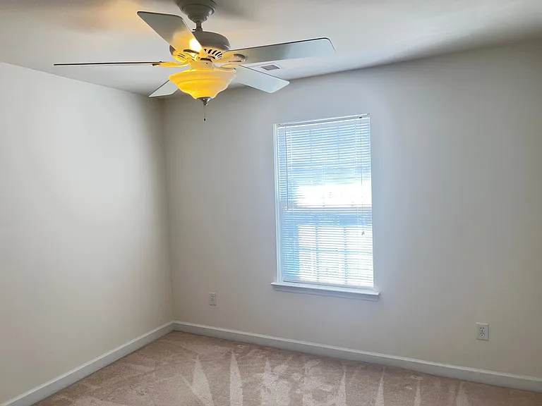 351 Vermillion Dr — Photo 25