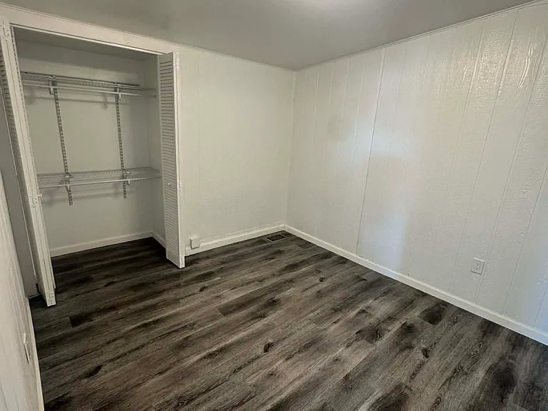 131 Racetrack St #1 — Photo 6