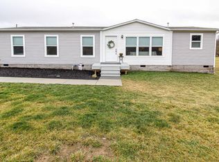 2275 Scotts Ferry Rd E, Versailles, KY 40383