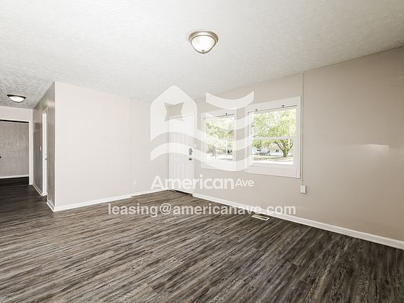 5-Living Room