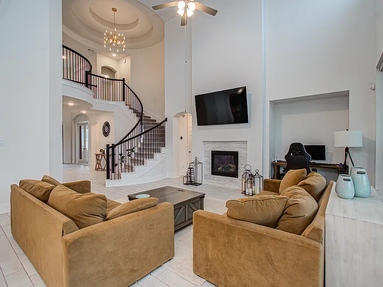 4211 Limestone Ter — Photo 3