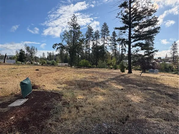 6346 Tabernacle Ln, Paradise, CA 95969