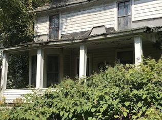 22 Baer Aly, Shickshinny, PA 18655