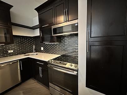 4th image of 720 16th St #1-316