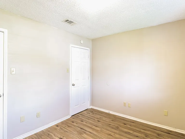 226 Lemon Dr — Photo 11