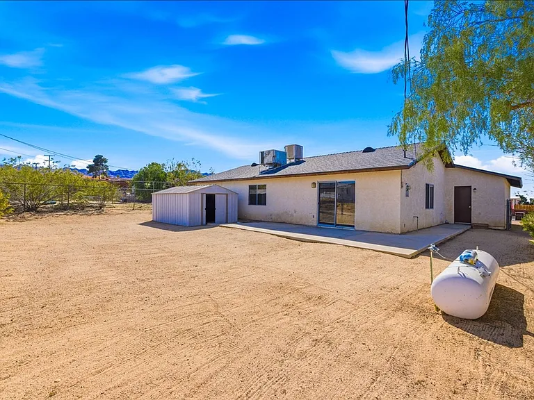 6851 Quail Spring Ave — Photo 28