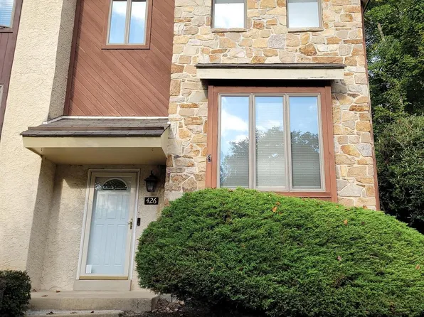 426 Heatherwood Dr, Media, PA 19063