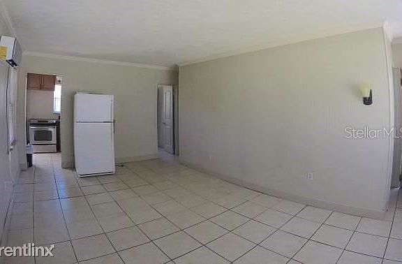 3rd image of 2812 41st Ave N