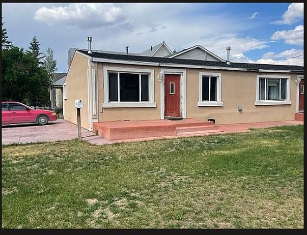1st image of 1359 6th St #1359