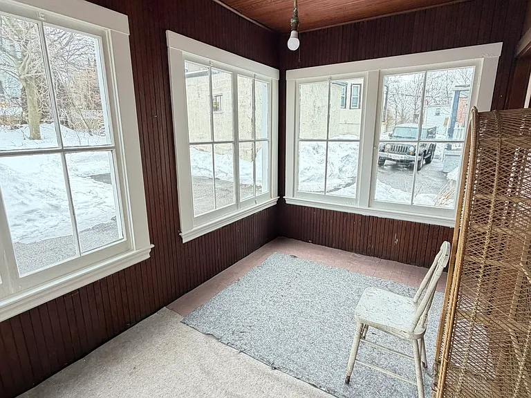 84 Charlesbank Rd — Photo 19