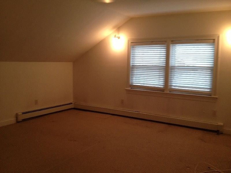 1st image of 299 Belleville Ave