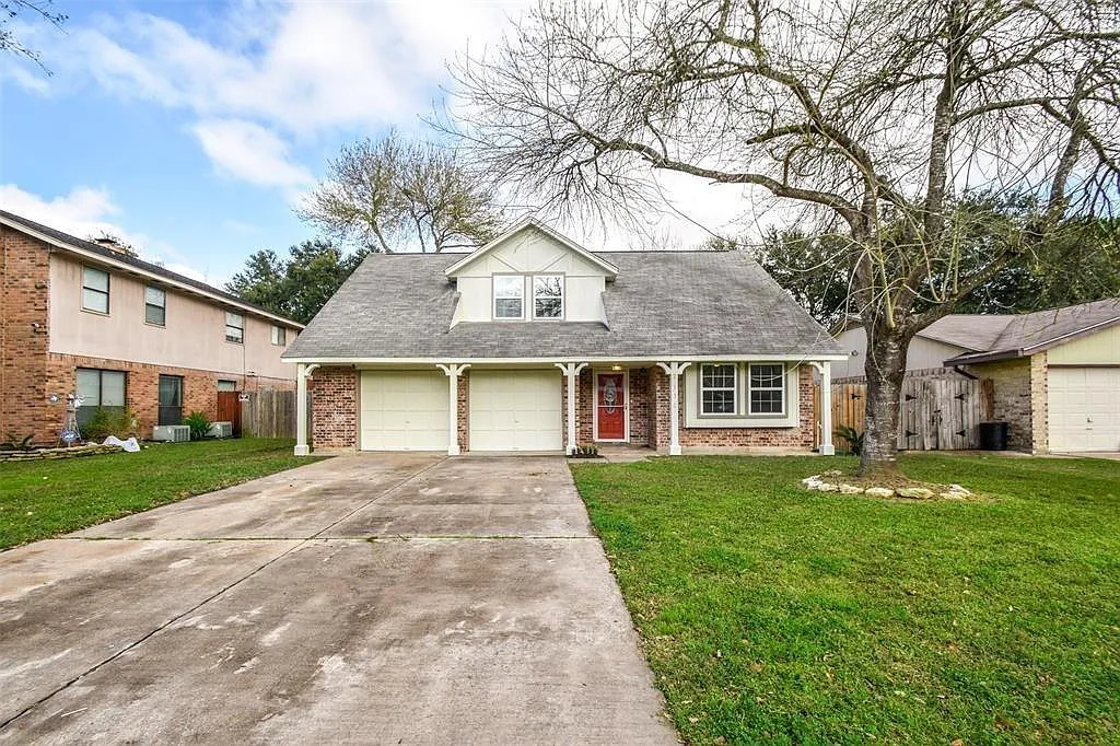 4 bed, 2.5 bath, 1705 sqft, $1,850 — Photo 3
