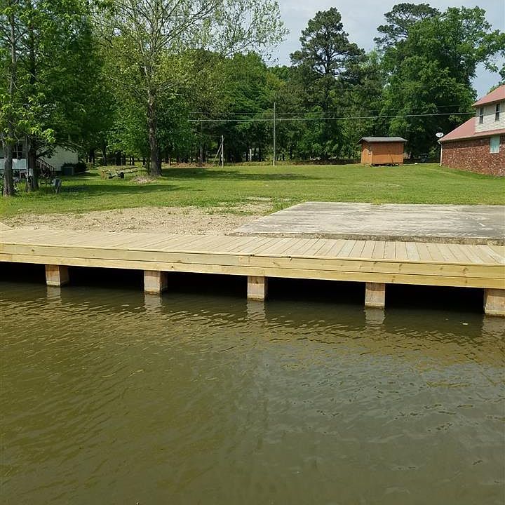 2nd image of 113 Elgin Dr