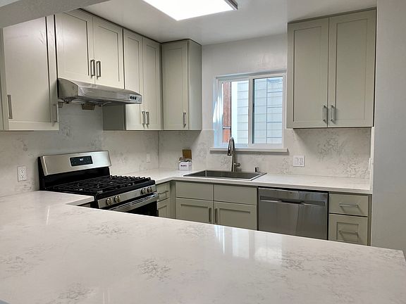 5th image of 1378 20th Ave APT 2
